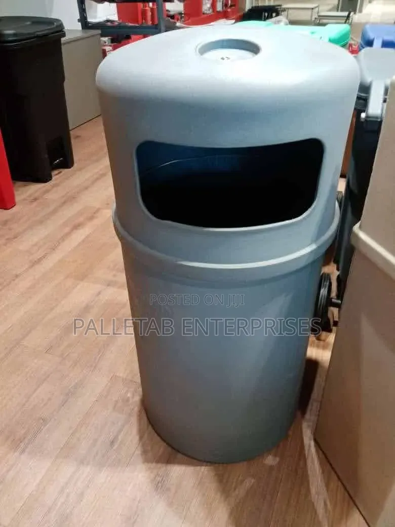 3 Heavy Duty Waste Bins 90L
