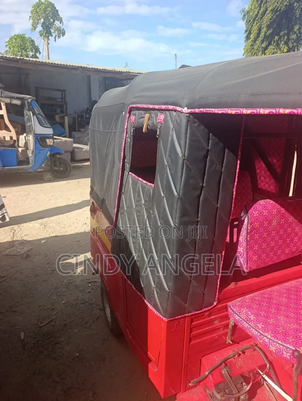 Piaggio 2024 Red