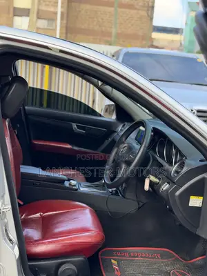 Mercedes-Benz C200 2008 Silver