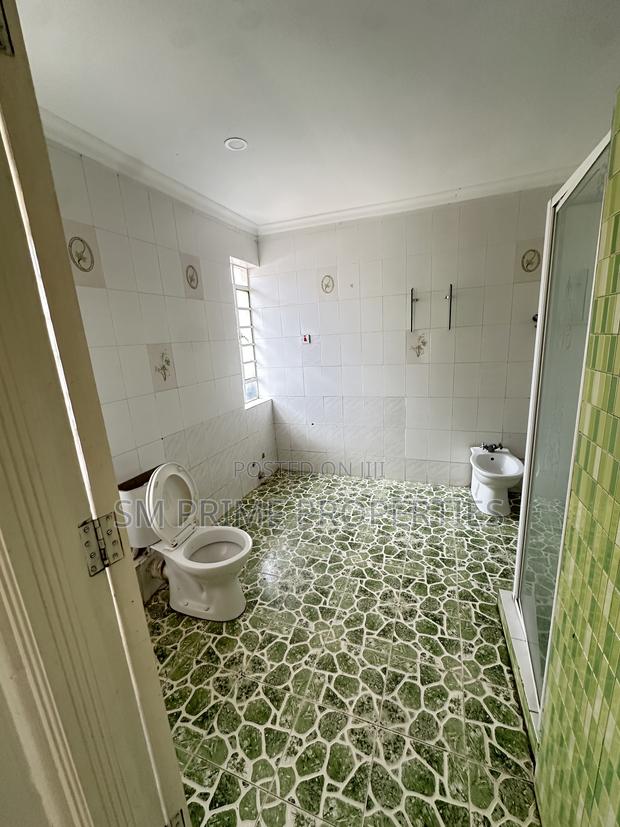 5bdrm Mansion in Kitengela for rent - thumbnail 13