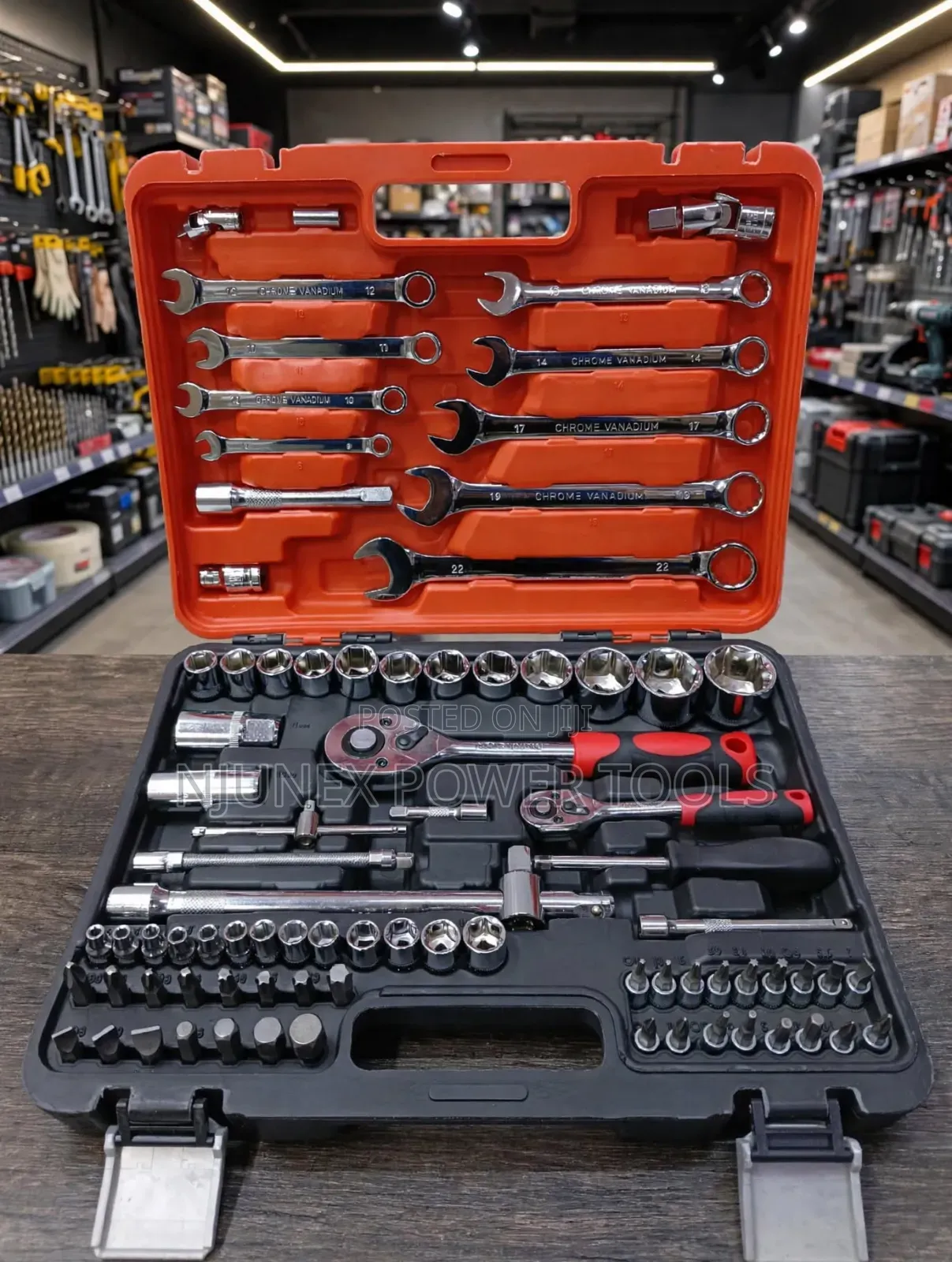 82-Piece Professional Automotive Repair Tool Set