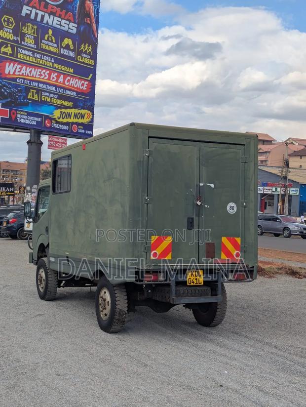 Ashok Leyland - thumbnail 7