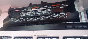 Hiace 9l 2014 High Roof Aftermarket Grille With Led Lights