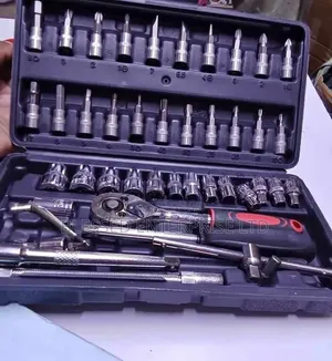 Easy to Operate 46 Piece Socket Wrench Machine