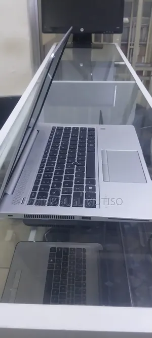 Laptop HP EliteBook 830 G7 16GB Intel Core i7 SSD 512GB