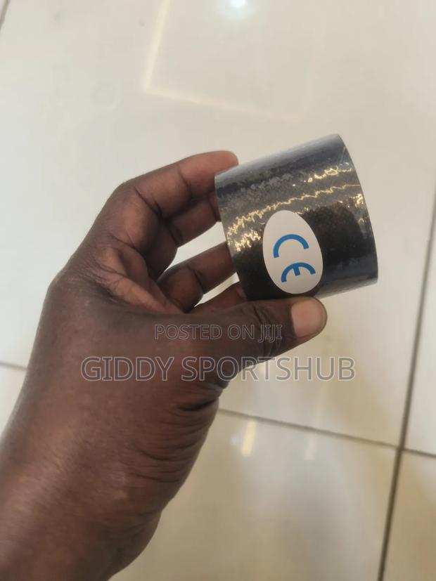 Black Kinesiology Muscle Tape. - thumbnail 3