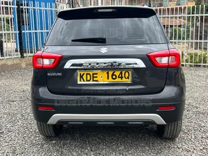 Suzuki Vitara 2021 Black
