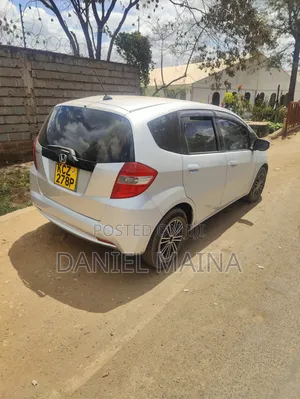Honda Fit 2013 Silver