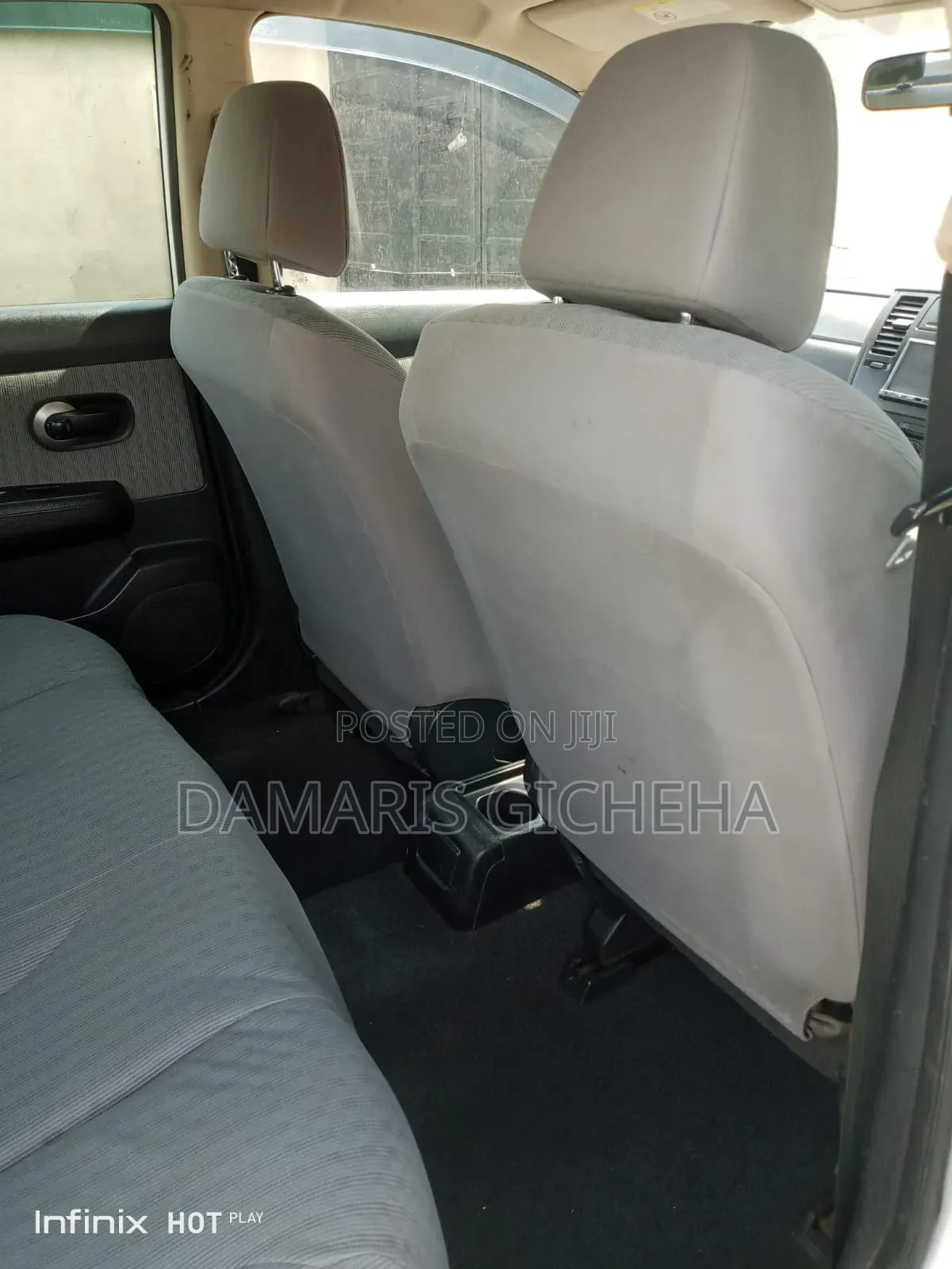 Nissan Tiida 2010 White