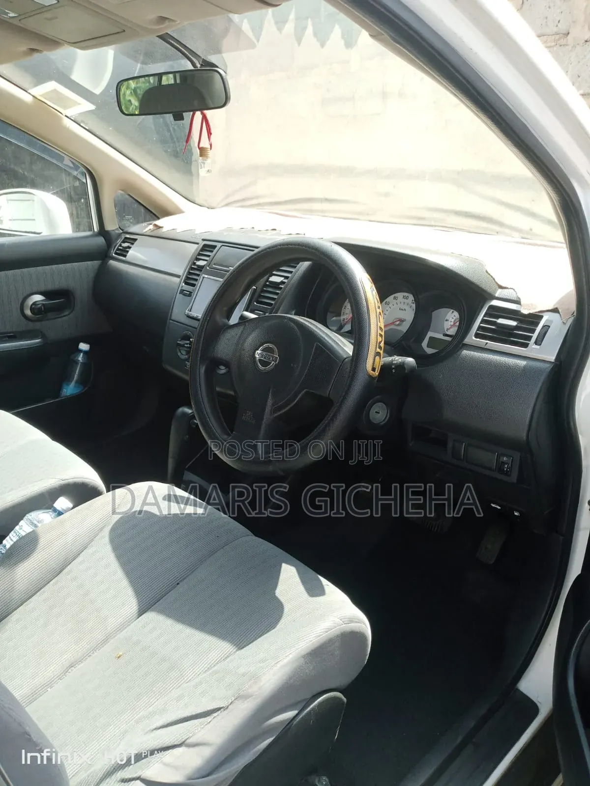 Nissan Tiida 2010 White