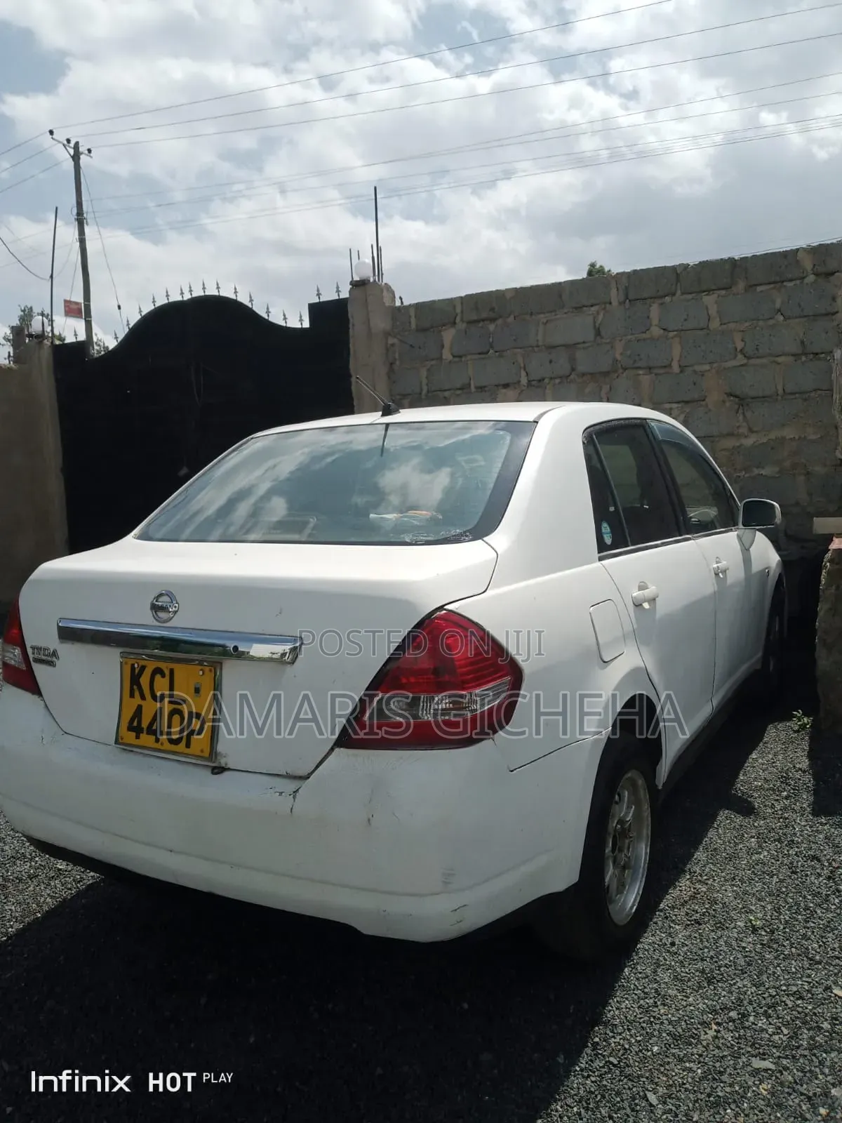Nissan Tiida 2010 White