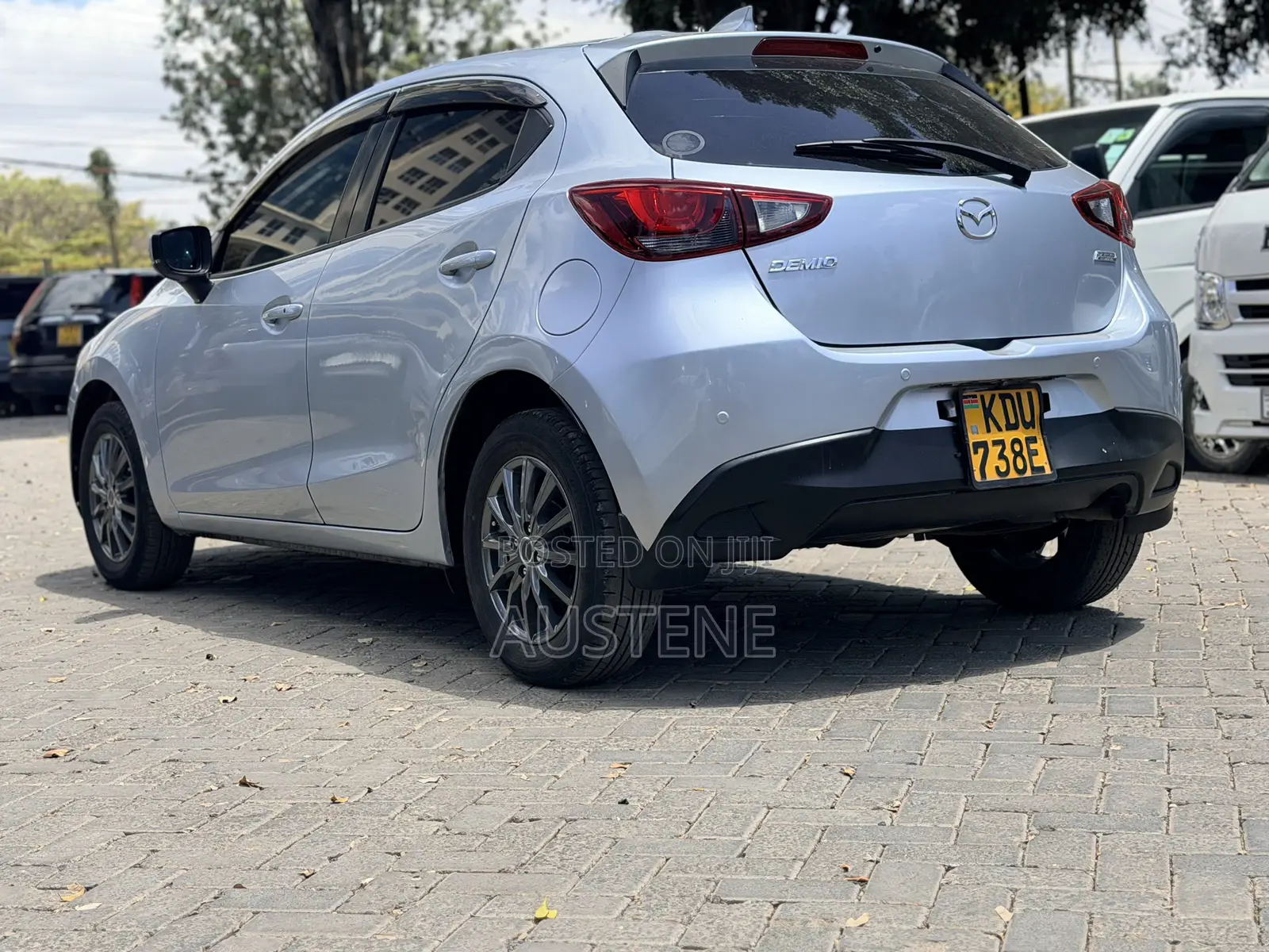 Mazda Demio 2019 Silver