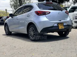 Mazda Demio 2019 Silver