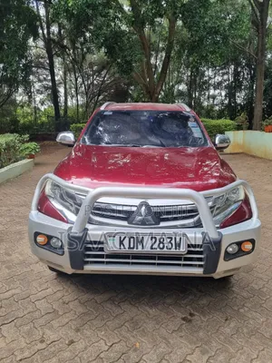 Mitsubishi Pajero Sport Exceed 2018 Maroon