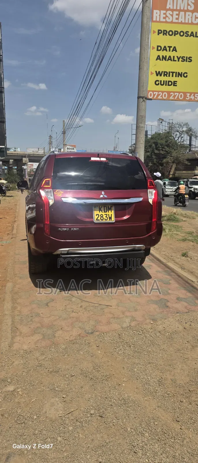 Mitsubishi Pajero Sport Exceed 2018 Maroon