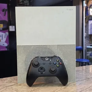 Preowned Xbox One S 500gb