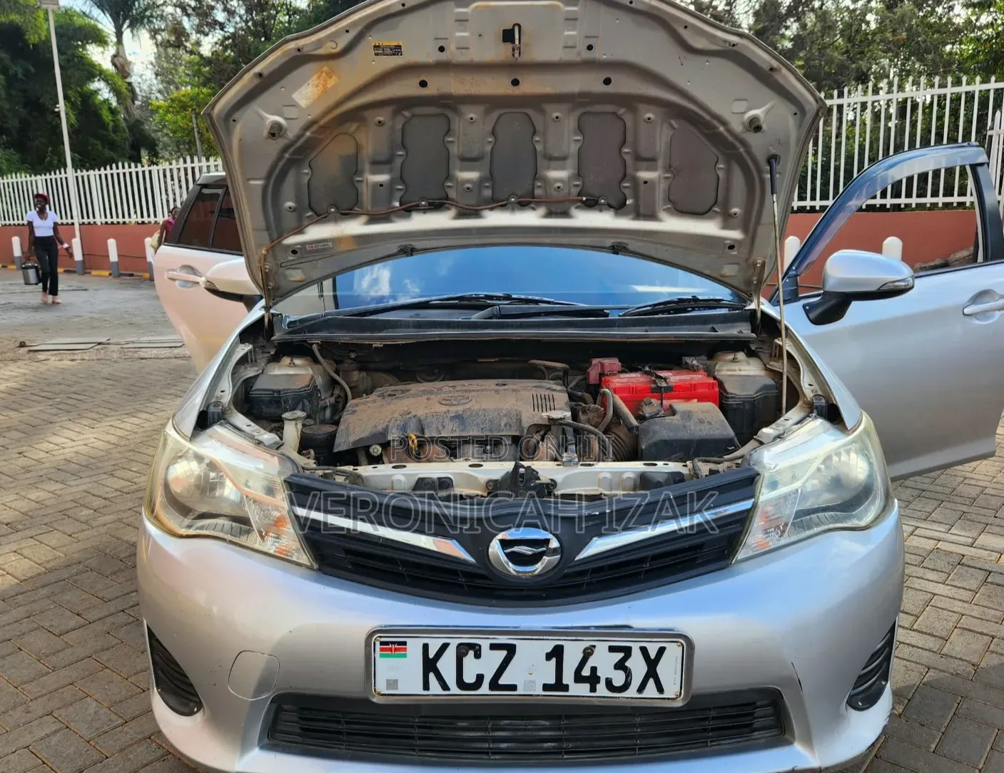 Toyota Corolla Fielder 2013 Silver