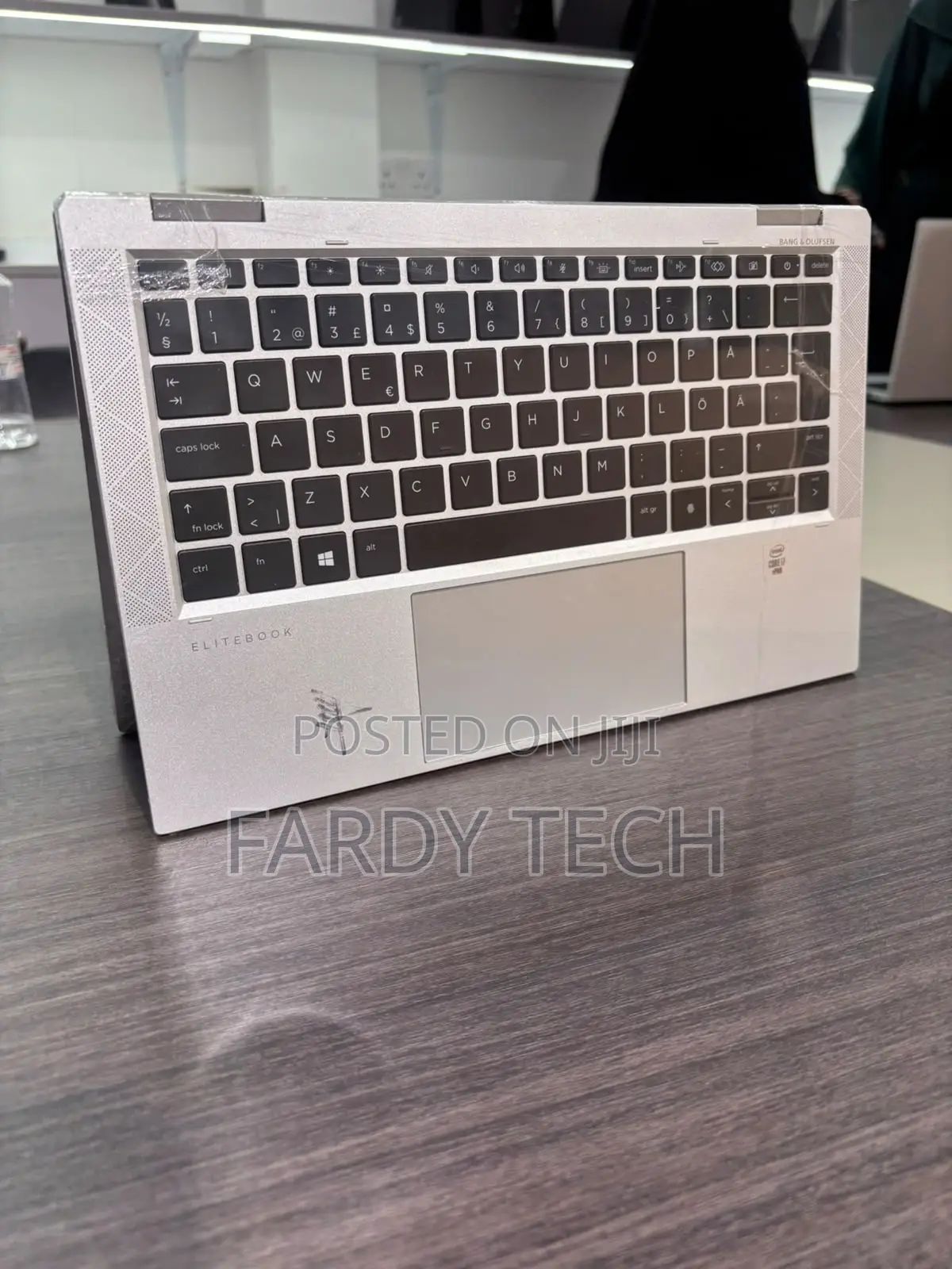 Laptop HP EliteBook x360 1030 G7 16GB Intel Core i7 SSD 512GB