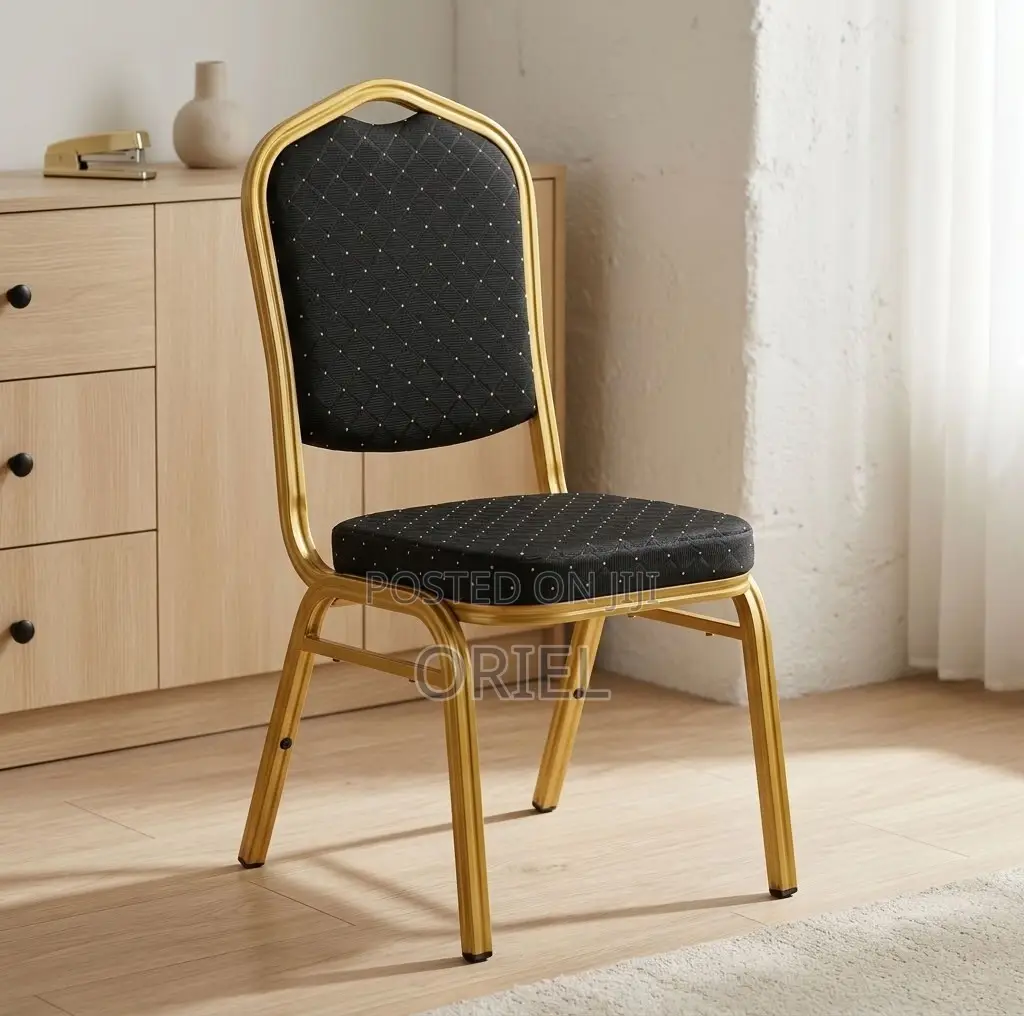 Office Chair : Stackable Black Banquet Chair
