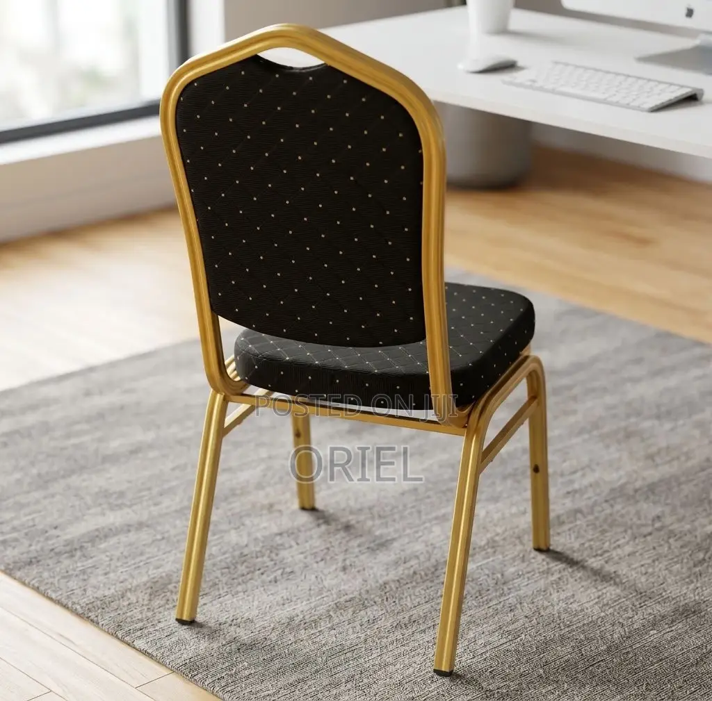 Office Chair : Stackable Black Banquet Chair