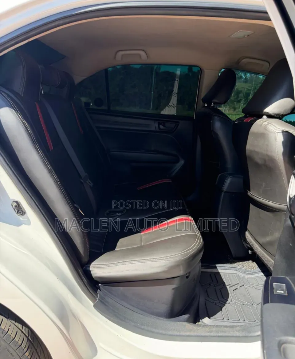 Toyota Axio 2018 White