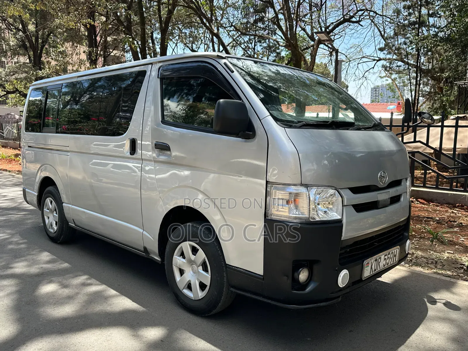 Toyota HiAce 2016 White