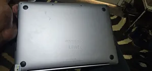 Laptop Apple MacBook Pro 2017 16GB Intel Core i5 SSD 256GB