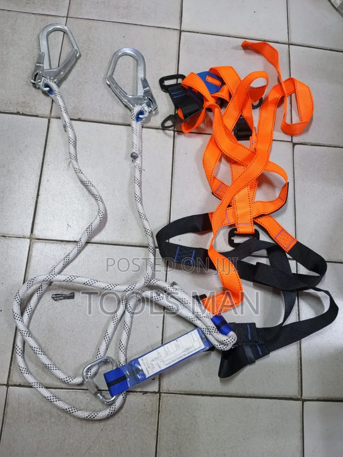 Fall Arrest Safety Harness With Double Lanyard.