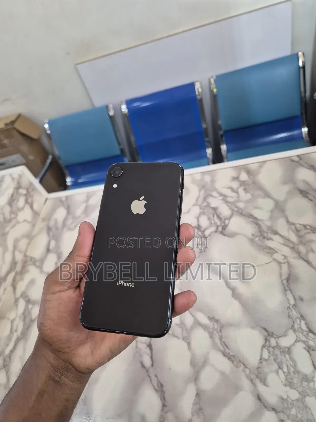 Apple iPhone XR 64 GB Black