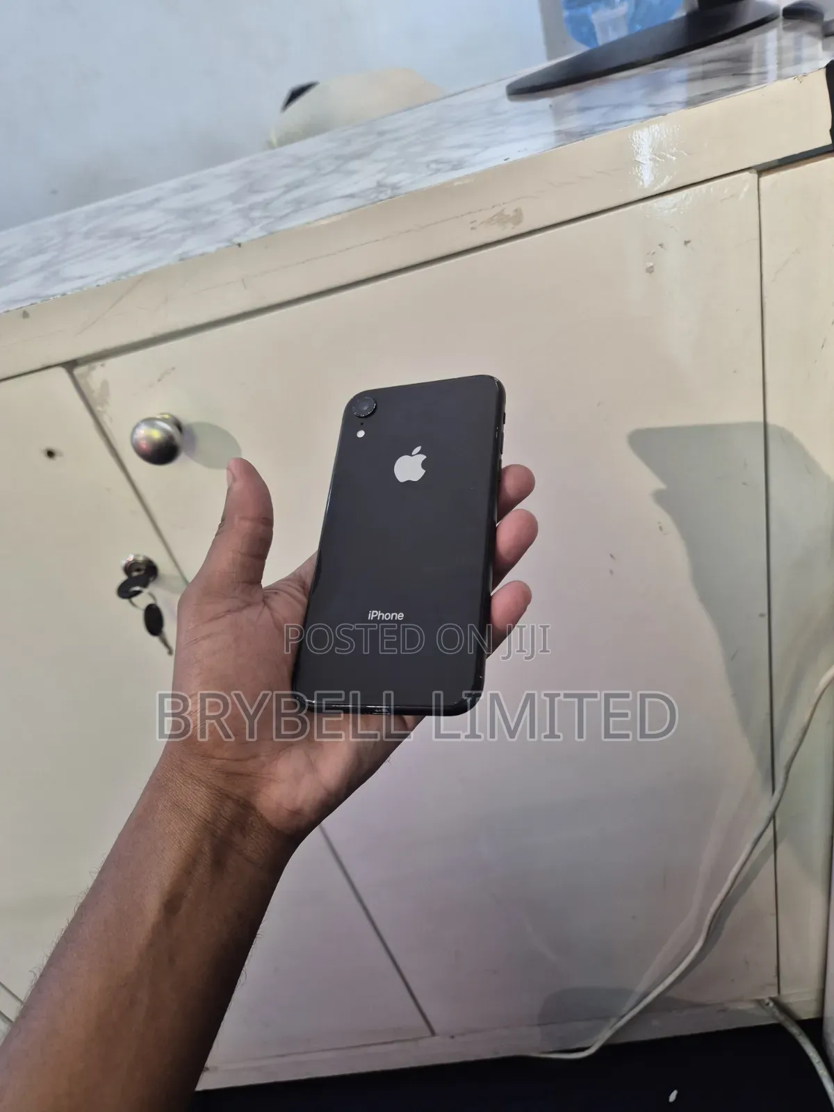 Apple iPhone XR 64 GB Black