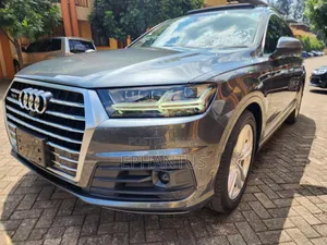 Audi Q7 3.0T Premium AWD quattro 2017 Gray