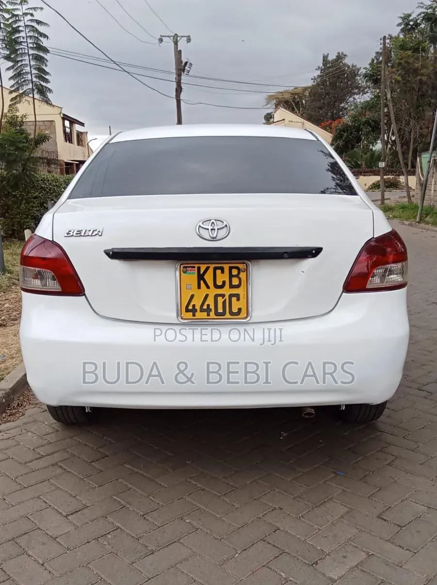 Toyota Belta 2008 White