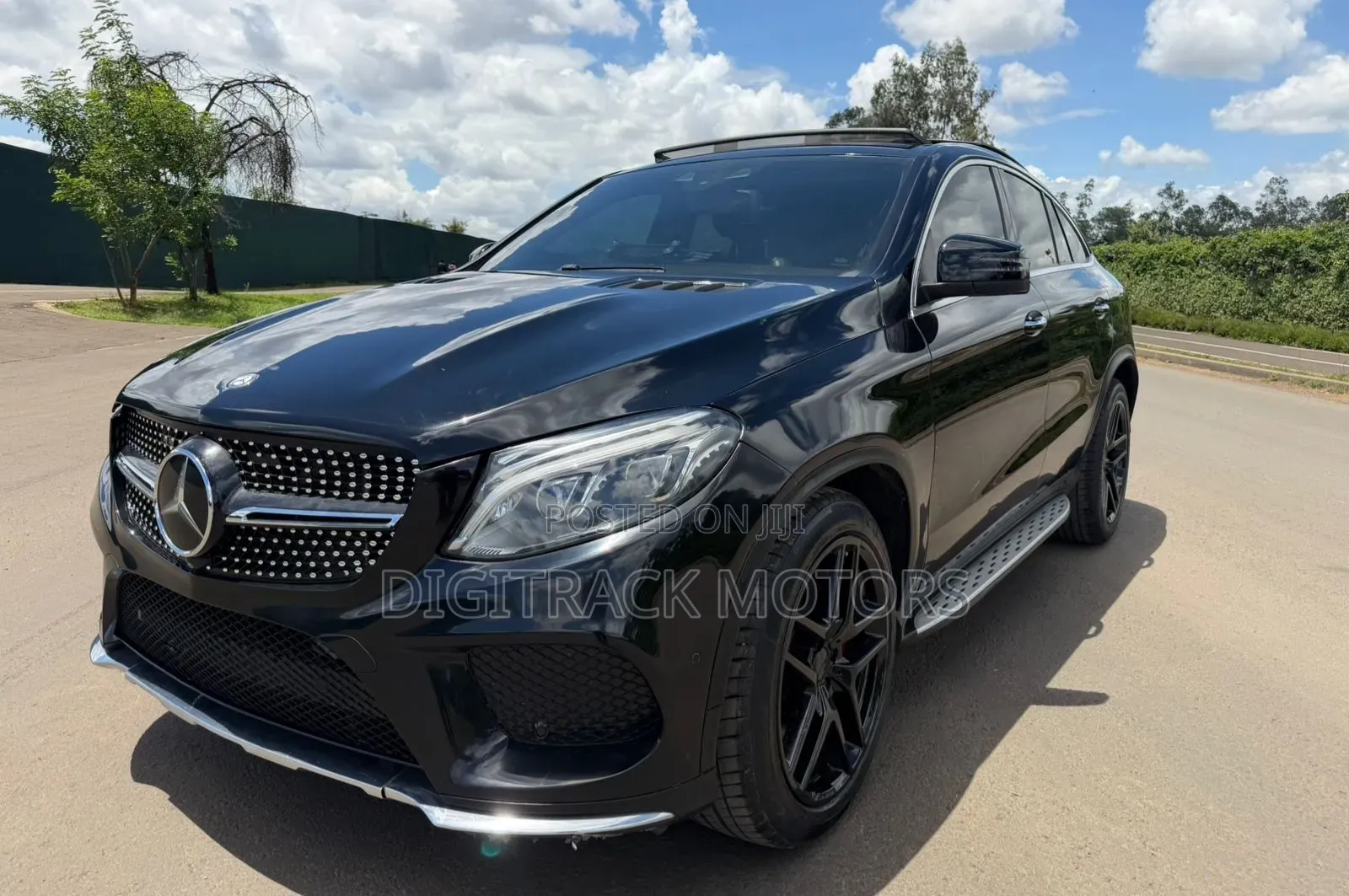 Mercedes-Benz 350D 2015 Black
