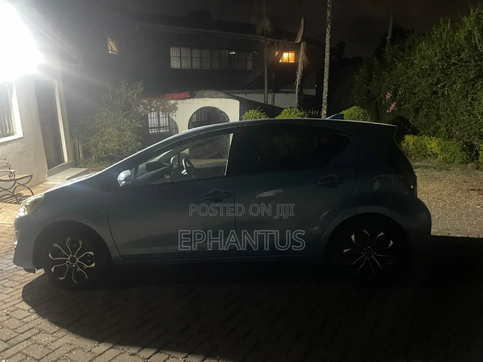 Toyota Aqua 2015 Blue