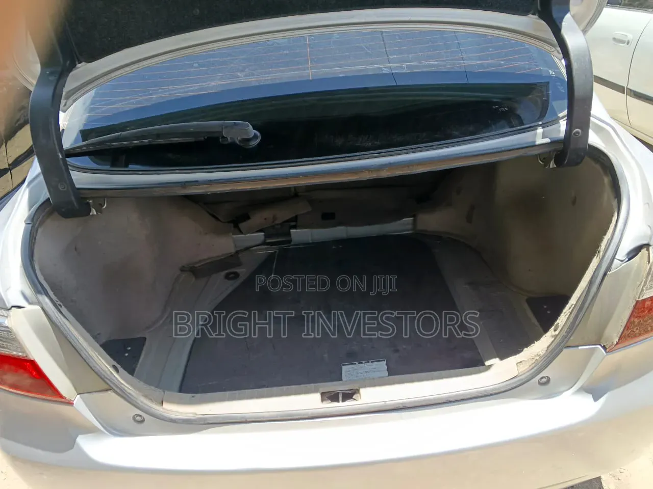 Toyota Premio 2010 Silver