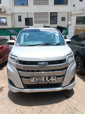 Toyota Noah 2018 Gray