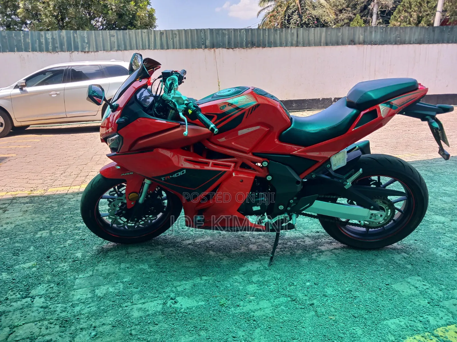 Hero Hero Hunk 150R Dual Disc ABS 2026 Red