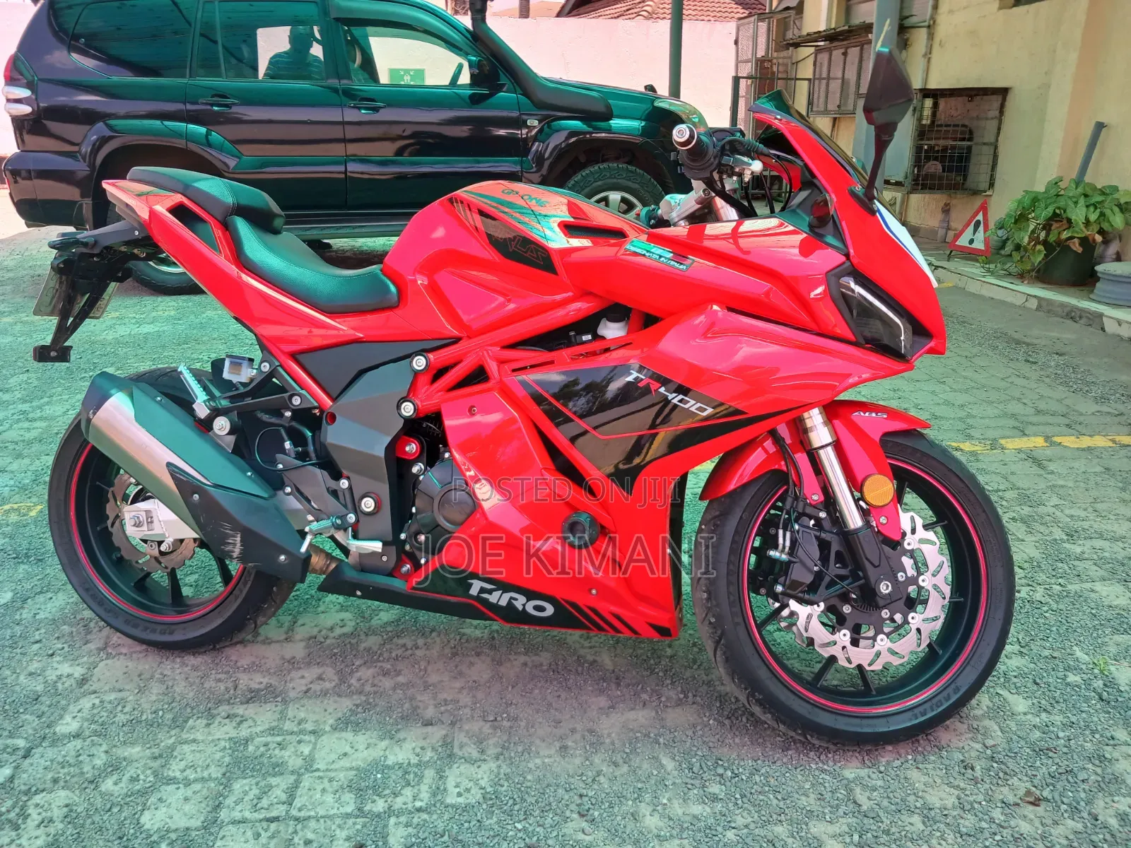 Hero Hero Hunk 150R Dual Disc ABS 2026 Red