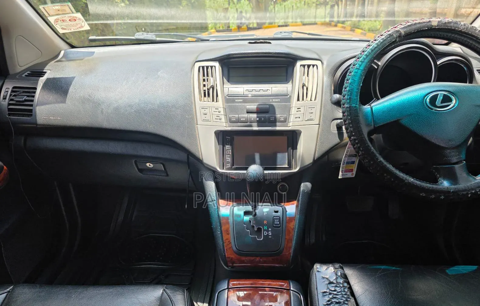Toyota Harrier 2012