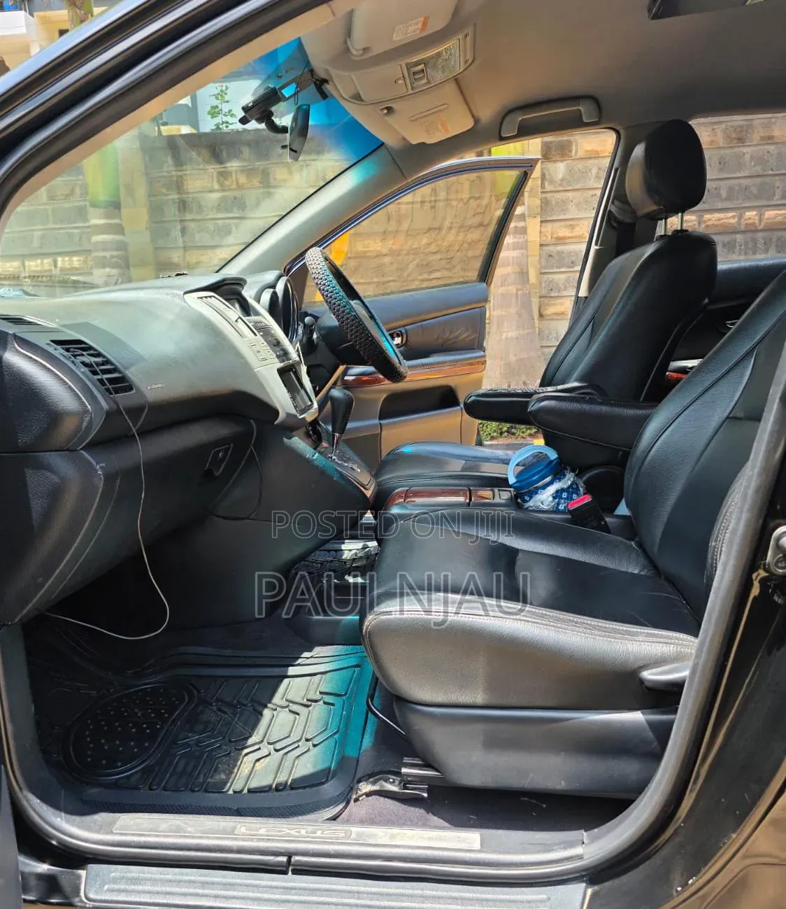 Toyota Harrier 2012