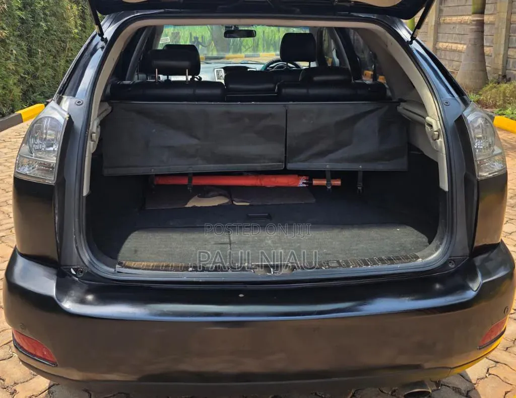 Toyota Harrier 2012