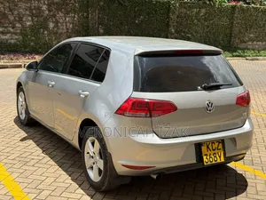 Volkswagen Golf 2013 Silver