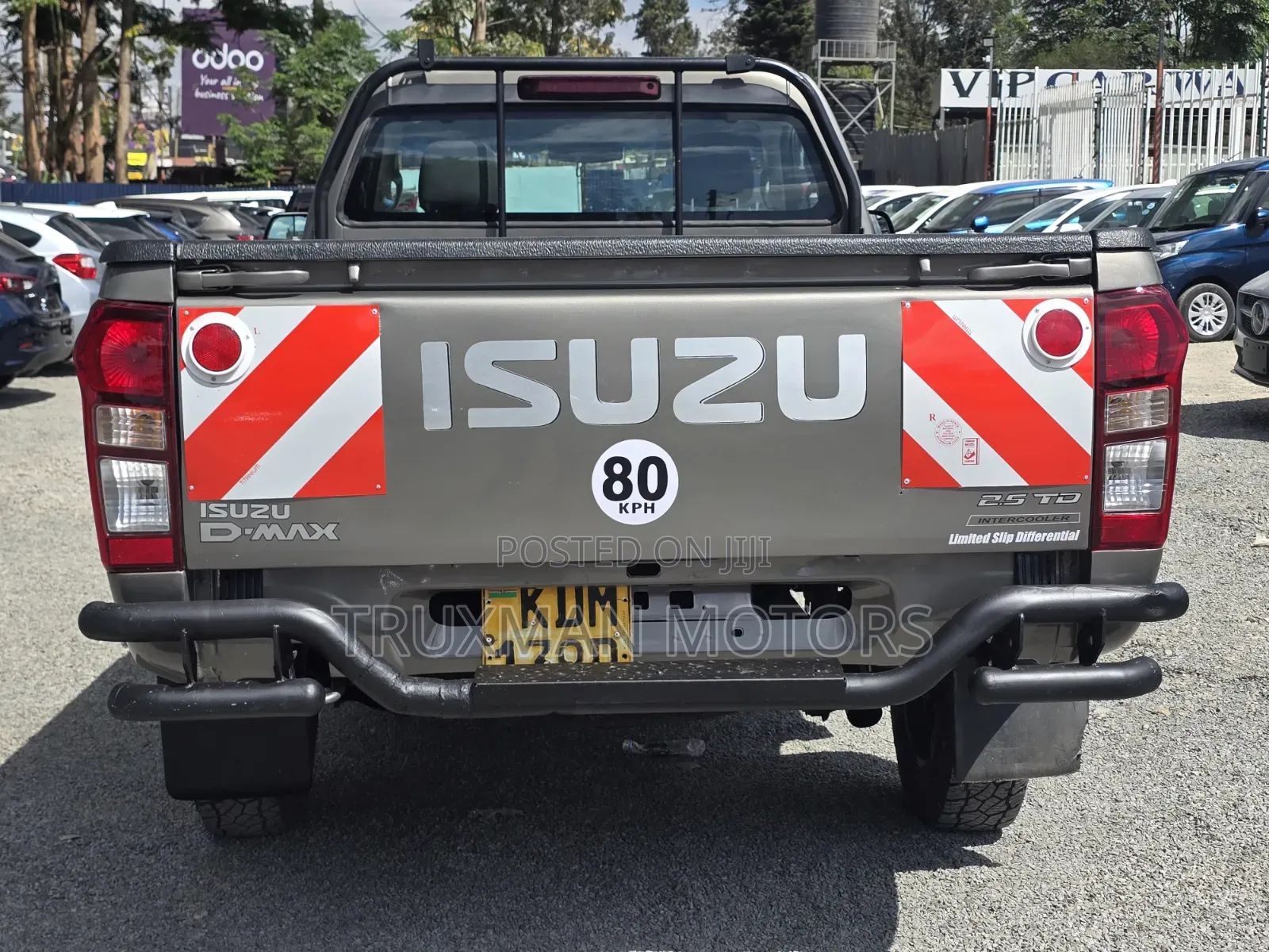 Isuzu D-MAX 2023 Silver