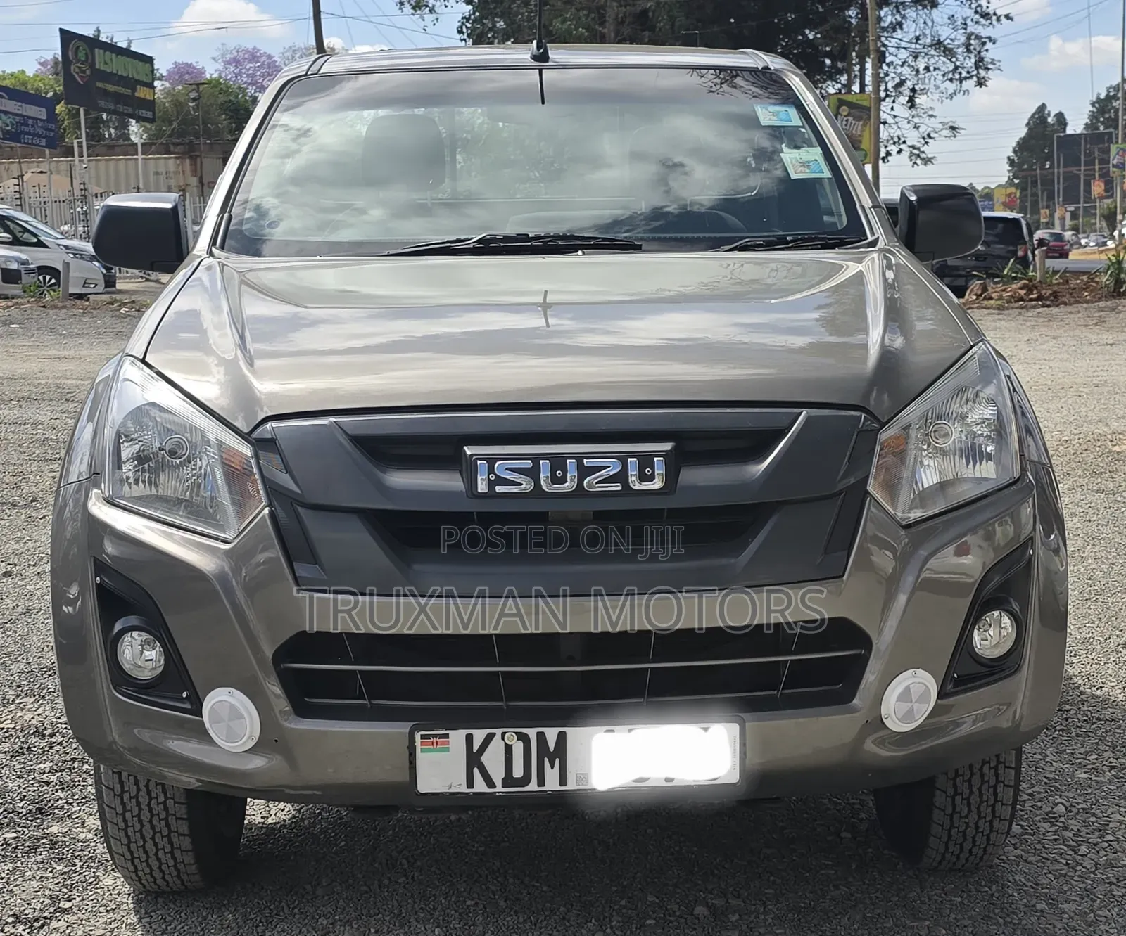 Isuzu D-MAX 2023 Silver