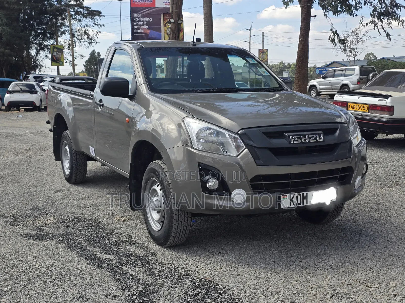 Isuzu D-MAX 2023 Silver