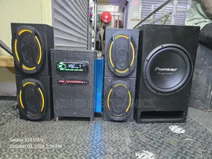 Club or Home System With Bluetooth.