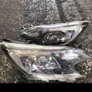 Nissan Note Headlight * 