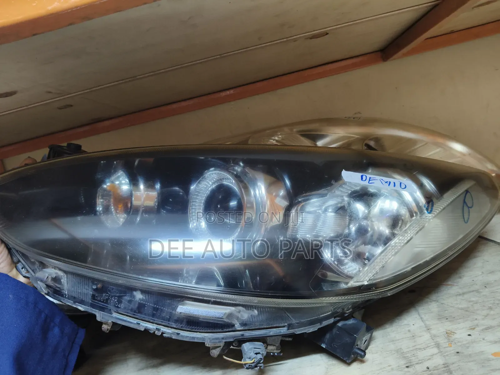 Mazda Demio 2010 Headlights