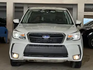 Subaru Forester 2.0XT Touring AWD 2018 White