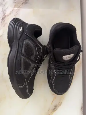Dior B30 Sneakers